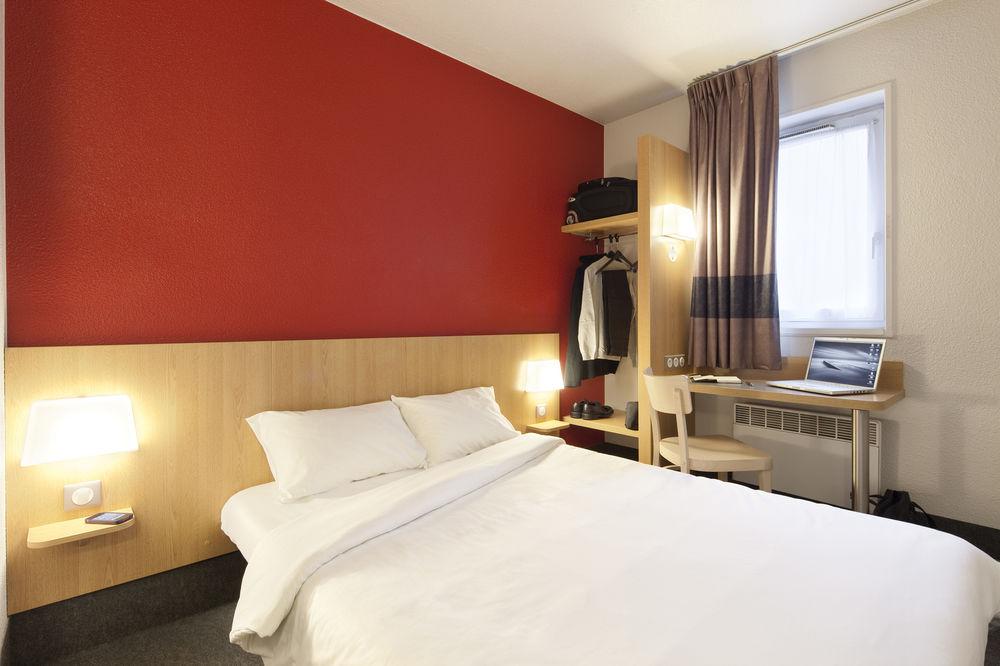 B&B Hotel Le Mans Nord 1 Saint-Saturnin  Kültér fotó