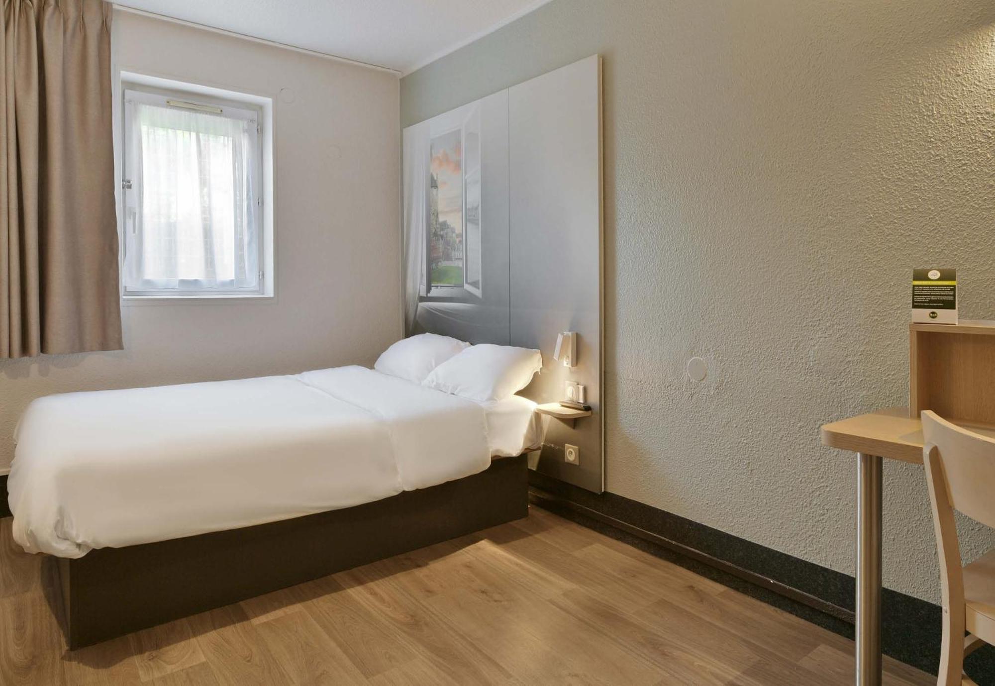 B&B Hotel Le Mans Nord 1 Saint-Saturnin  Kültér fotó